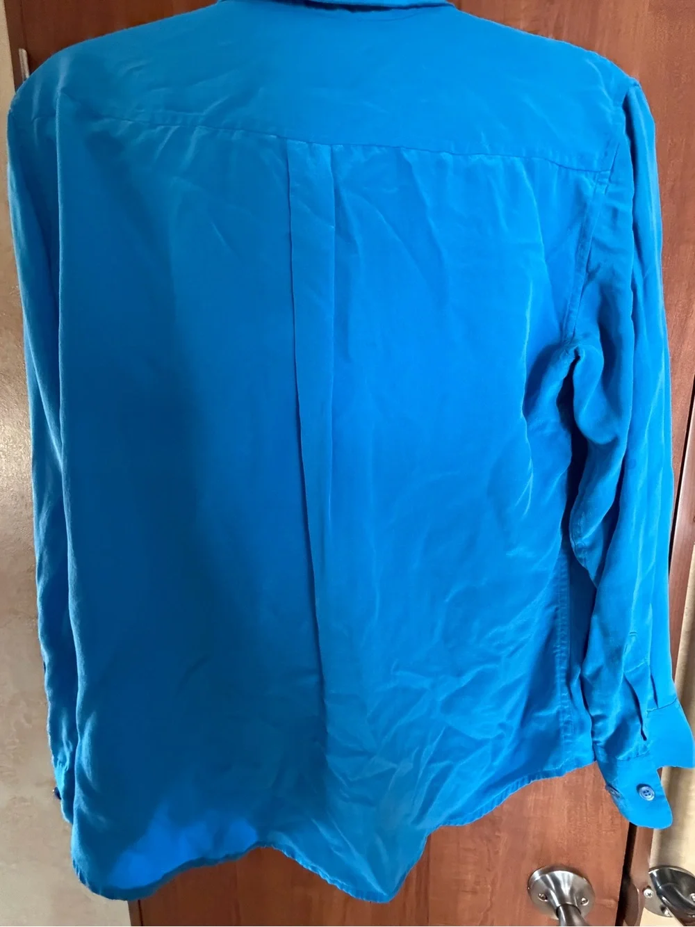 Equipment Blue Silk Button-Up Shirt size Small